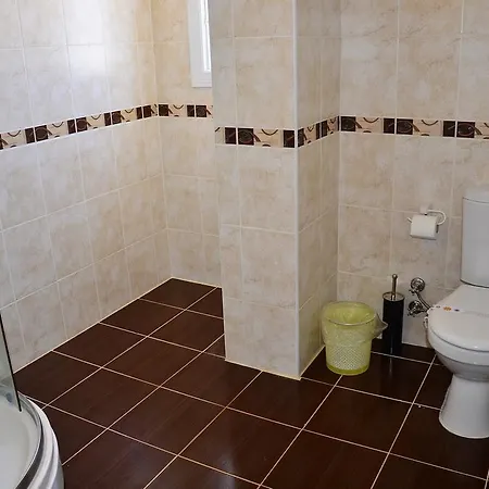 Rose Garden Boutique فندق مبيت وإفطار أكبوك