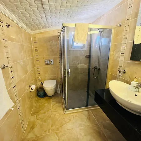 Rose Garden Boutique Panzió *